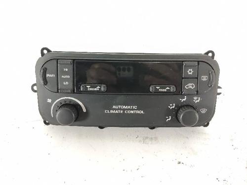 Used Climate control CHRYSLER VOYAGER IV (RG, RS) 2.8 CRD (150 hp) 30525494