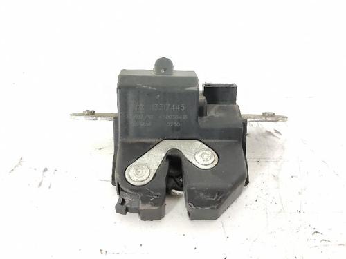 Used Tailgate lock OPEL MERIVA B MPV (S10) 1.3 CDTI (75) (95 hp) 27588043