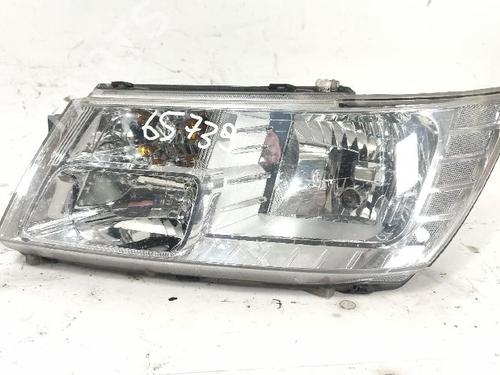 left-headlight-fiat-freemont-345_-2011-27426654 main image