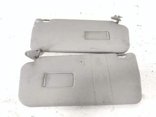 Venstre solskjerm MITSUBISHI PAJERO III Canvas Top (V6_W, V7_W) 3.2 DI-D (V68W, V78W) (165 hp) 31695051