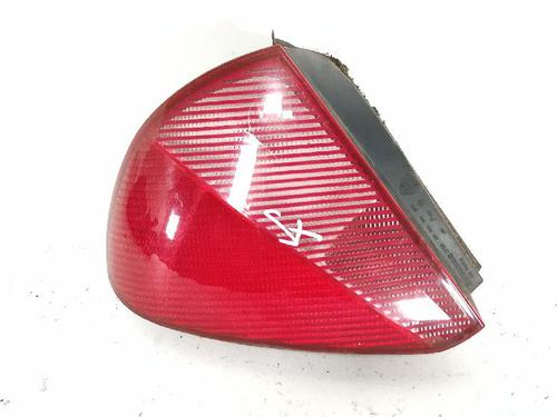 left-taillight-lancia-lybra-839_-1999-2000-2001-2002-2003-2004-2005-27423701 main image
