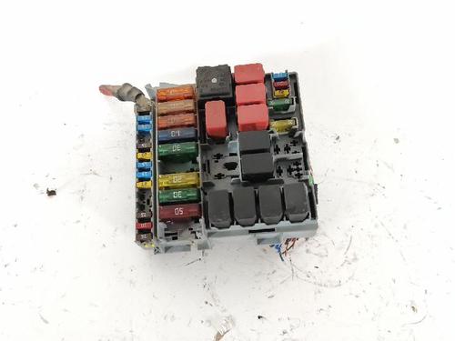 Used Fuse box Fuse box FIAT PANDA (169_) 1.3 D Multijet (169.AXC1A) (70 hp) 27416537 27416537