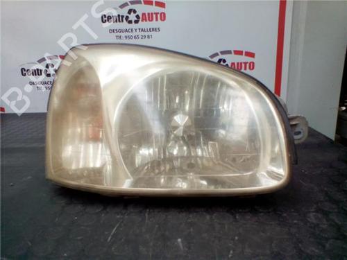Used Right headlight HYUNDAI SANTA FÉ I (SM) 2.4 16V 4x4 (146 hp) 27844852