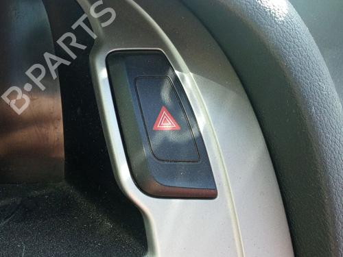 Pulsante luci di emergenza AUDI A4 Allroad B8 (8KH) 2.0 TDI quattro (143 hp) 30314995