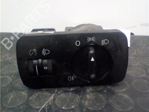 Used Switch AUDI A3 (8L1) 1.6 (102 hp) 27841415