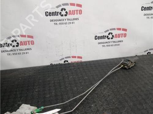 Used Rear left lock NISSAN TERRANO II (R20) 2.4 i 12V 4WD (124 hp) 27841665