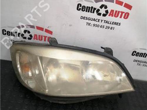 Used Right headlight OPEL ZAFIRA A MPV (T98) 2.0 DI 16V (F75) (82 hp) 27845135