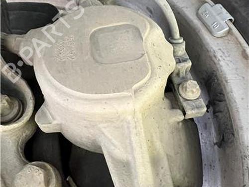 Used Right front brake caliper MERCEDES-BENZ C-CLASS Coupe (C204) C 220 CDI (204.302) (170 hp) 27846492