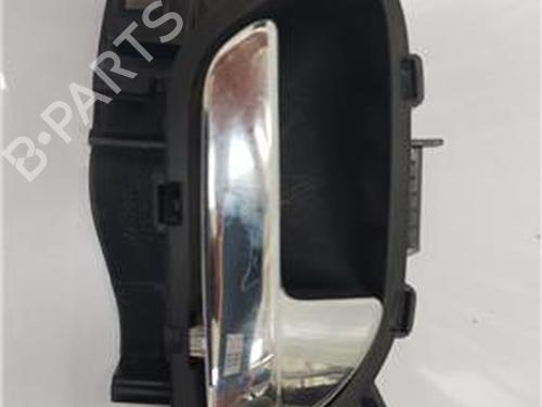 Used Rear right interior door handle PEUGEOT 3008 II SUV (MC_, MR_, MJ_, M4_) 1.6 BlueHDi 115 (MCBHXW, MCBHYB) (116 hp) 27849852
