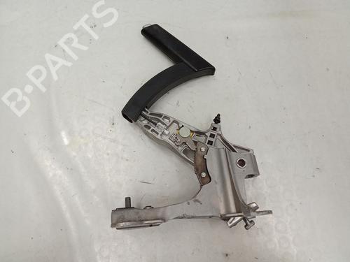 hand-brake-citroen-c4-cactus-2014-38046337 main image