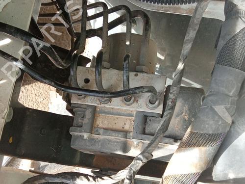 Used ABS pump PEUGEOT 5008 II (MC_, MJ_, MR_, M4_) 1.6 BlueHDi 115 (MCBHXH, MCBHXW) (116 hp) 29998513