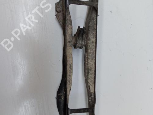 Used Left front suspension arm BMW 5 (G30, F90) 530 d (265 hp) 31067137