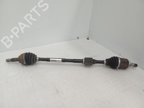 right-front-driveshaft-mg-mg-zs-suv-azs1-2017-32852623 main image