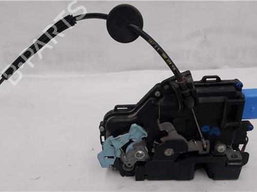 Used Front left lock VW CADDY III MPV (2KB, 2KJ, 2CB, 2CJ) 1.9 TDI (75 hp) 27845914