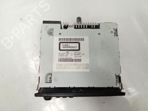 Used Radio Radio DACIA DUSTER (HS_) 1.5 dCi 4x4 (HSMC, HSMD) (110 hp) 33814087 33814087