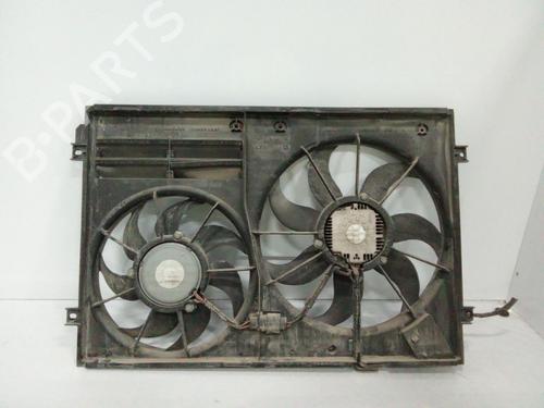 radiator-fan-vw-passat-b6-3c2-2005-2006-2007-2008-2009-2010-2011-34152518 main image