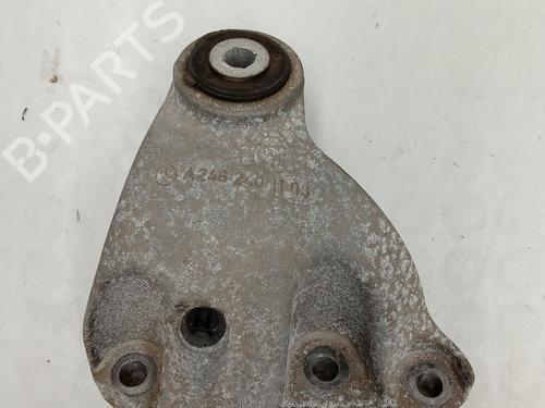 Support de moteur MERCEDES-BENZ A-CLASS (W176) A 200 CDI / d (176.008) (136 hp) 32322385