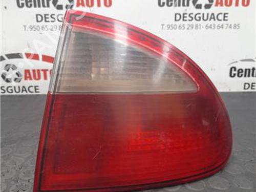 Højre baglygte SEAT LEON (1M1) 1.6 (100 hp) 27843695