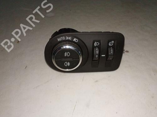 Commande de phare OPEL ASTRA K (B16) 1.0 Turbo (68) (105 hp) 32004136