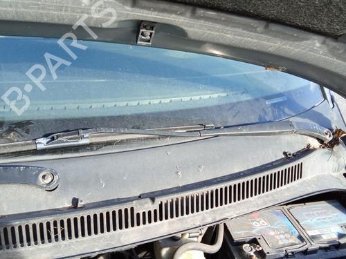 Used Front windshield wiper arm VW TRANSPORTER T5 Van (7HA, 7HH, 7EA, 7EH) 2.0 TDI (140 hp) 30204792