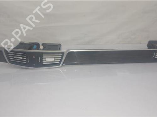 Used Air vent MERCEDES-BENZ E-CLASS T-Model (S212) E 350 (212.256) (272 hp) 27849921