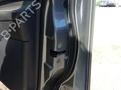 front-right-lock-nissan-qashqai-i-j10-nj10-2006-2007-2008-2009-2010-2011-2012-2013-2014-2015-32437222 main image