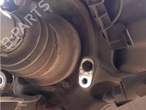 Used Left rear steering knuckle MERCEDES-BENZ C-CLASS (W204) C 200 Kompressor (204.041) (184 hp) 27847612