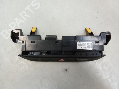 Switch KIA XCEED (CD) 1.6 GDI Hybrid | BP40227476I30 - Image 2
