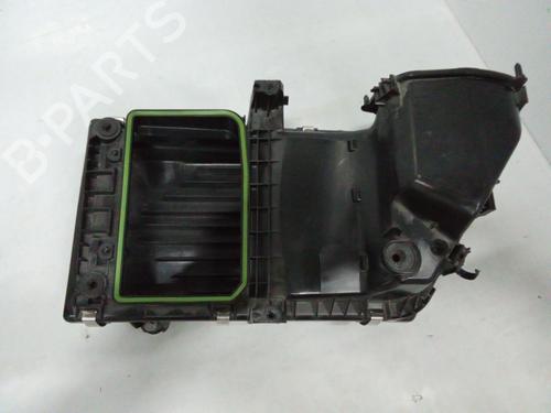 Used Air filter box MERCEDES-BENZ GLE (V167) GLE 400 d 4-matic (167.123) (330 hp) 31878337