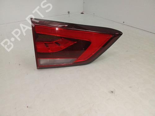left-tailgate-light-mg-mg-zs-suv-azs1-2017-32750865 main image