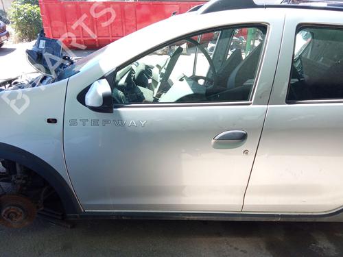 left-front-door-dacia-sandero-ii-2012-36070168 main image