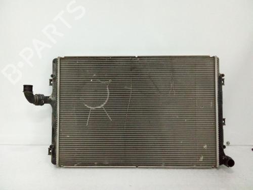 water-radiator-vw-passat-b6-3c2-2005-2006-2007-2008-2009-2010-2011-34152519 main image