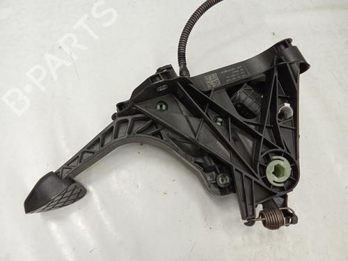 Used Clutch pedal Clutch pedal 37540381 37540381