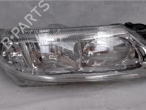 Used Right headlight Right headlight RENAULT LAGUNA II (BG0/1_) 1.6 LPG (107 hp) 36334805 36334805