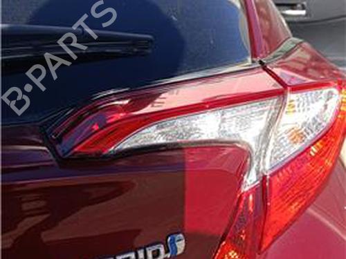 Used Right tailgate light TOYOTA C-HR (_X1_) 1.8 Hybrid (ZYX10_, ZYX11_) (98 hp) 27687214