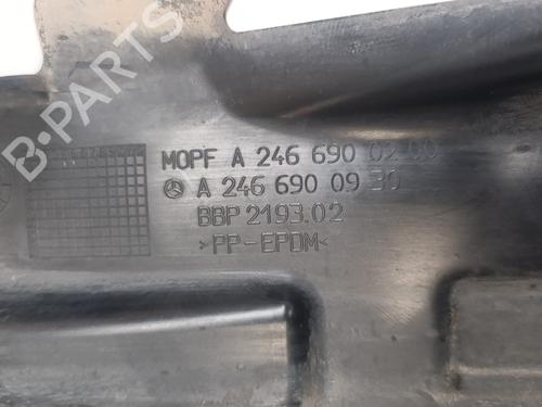 Used Wheel arch MERCEDES-BENZ A-CLASS (W176) A 200 CDI / d (176.008) (136 hp) 32343991
