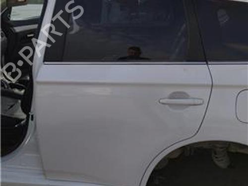 Used Left rear door MITSUBISHI OUTLANDER II (CW_W) 2.2 DI-D 4WD (140 hp) 27849760