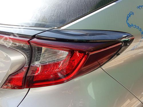Feu arrière droit TOYOTA C-HR (_X1_) 1.8 Hybrid (ZYX10_, ZYX11_) (98 hp) 31148771