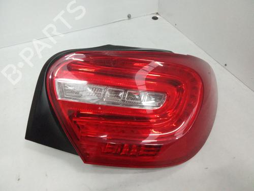 Used Right taillight MERCEDES-BENZ A-CLASS (W176) A 200 CDI / d (176.008) (136 hp) 32227705