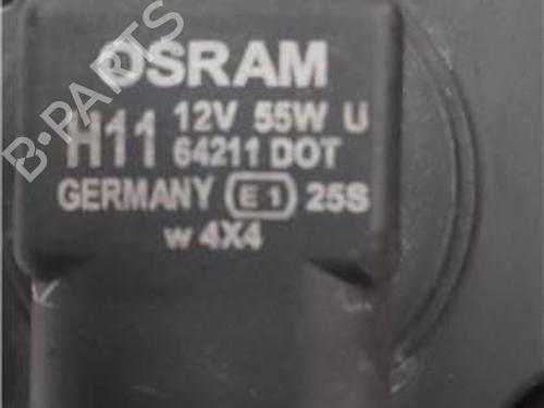Faro Antiniebla delantero derecho RENAULT MEGANE II Saloon (LM0/1_) 1.9 dCi (LM0G, LM1G, LM2C) (120 hp) 27846065