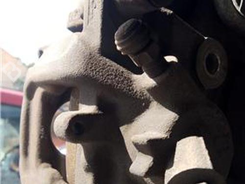 Venstre bremsecaliper bak MERCEDES-BENZ C-CLASS (W204) C 200 Kompressor (204.041) (184 hp) 27847633