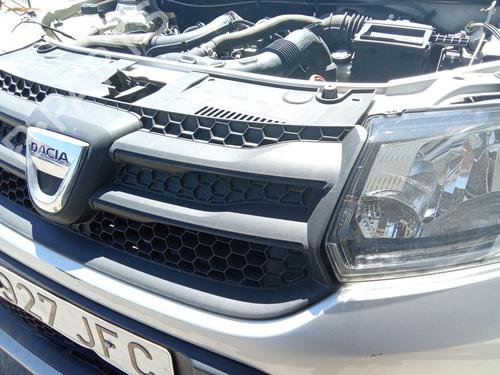 Grill DACIA SANDERO II TCe 90 (B8M1, B8MA, B8AC) | BP36070164C40 - Image 3