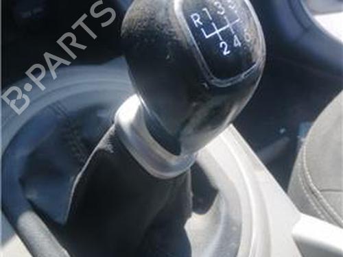 Used Gear lever KIA SPORTAGE III (SL) 1.7 CRDi (116 hp) 27845505