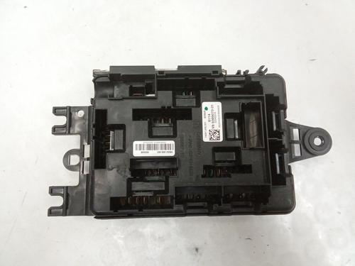 Used Fuse box Fuse box 33649042 33649042