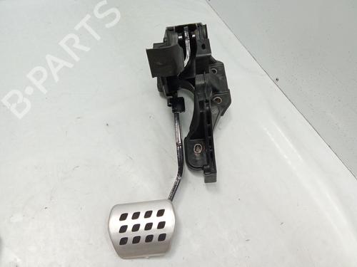 break-pedal-renault-arkana-i-lcm_-ldn_-2019-36325578 main image