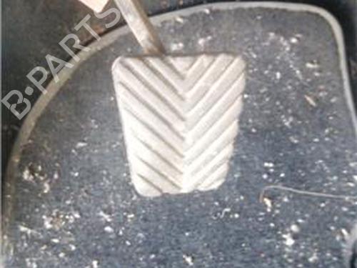 Used Clutch pedal KIA SPORTAGE III (SL) 1.7 CRDi (116 hp) 27845504