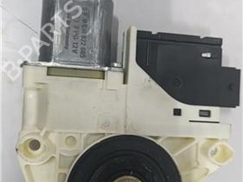 Right front window motor FIAT 500X (334_) 1.4 (334AXC1B, 334AXC11) | BP27851153E20