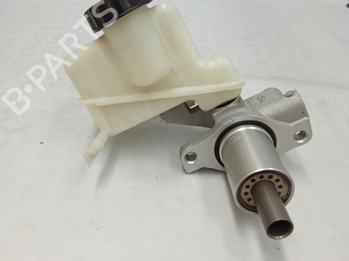 Used Brake master cylinder MERCEDES-BENZ C-CLASS (W204) C 200 Kompressor (204.041) (184 hp) 27847580