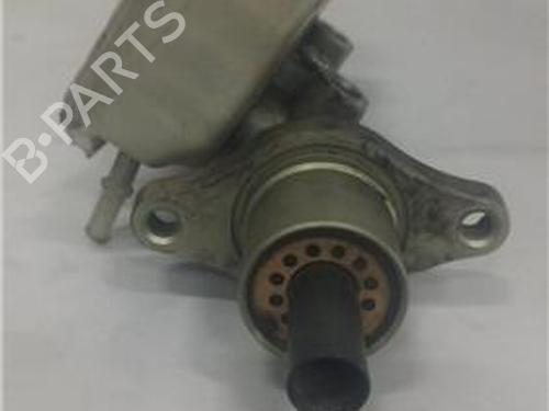 Used Brake master cylinder FORD FOCUS IV Saloon (HM) 1.0 EcoBoost (101 hp) 27850444