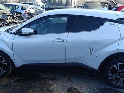 Brugte TOYOTA C-HR (_X1_) 1.8 Hybrid (ZYX10_, ZYX11_) (98 hp) 3129461